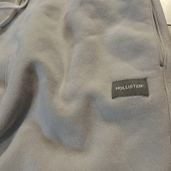 Hollister sweats size small - Picture 2 of 9